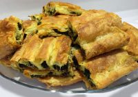 Su Böreği Tadında Ispanaklı Börek